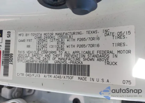 2015 Toyota Tacoma Base V6 z USA, uszkodzony, nr VIN 5TFLU4EN4FX140596